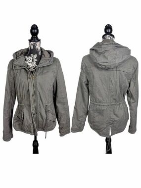 Ashley By 26 International Outerwear army green utility jacket size medium